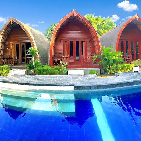 Amora Villa Gili Trawangan Exterior photo